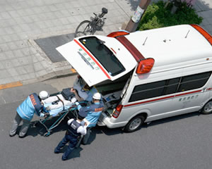 救急車・警察へ通報